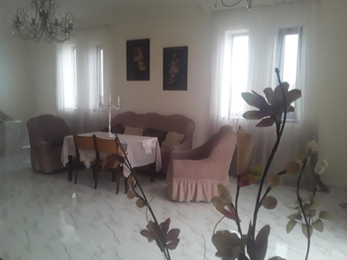 Abo Hotel Yerevan Ngoại thất bức ảnh