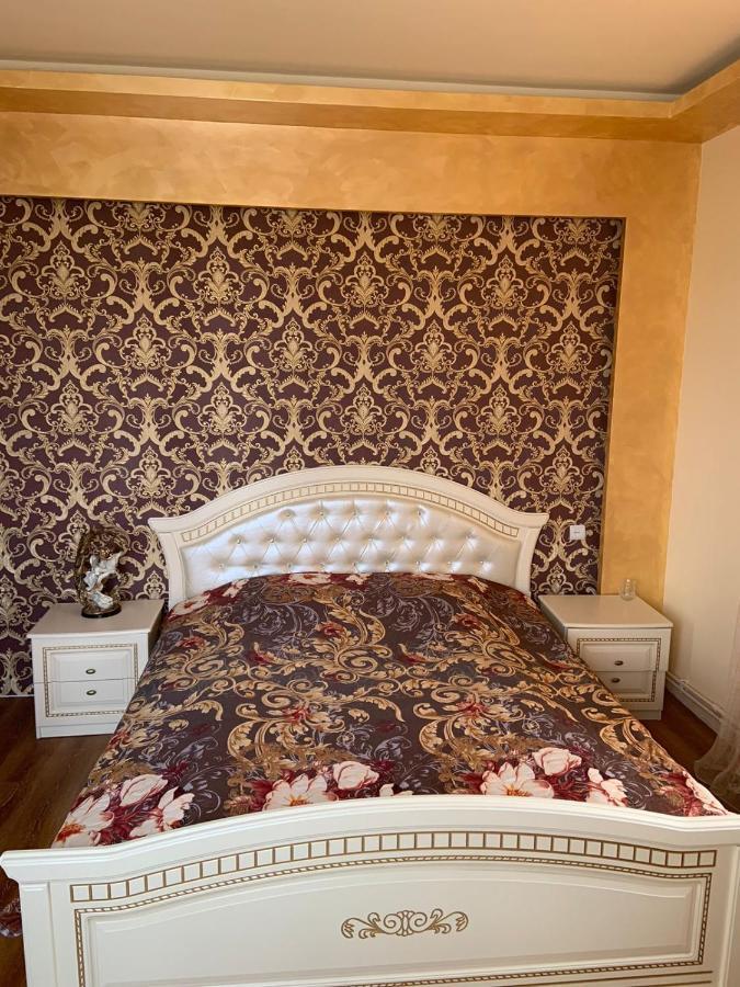 Abo Hotel Yerevan Ngoại thất bức ảnh