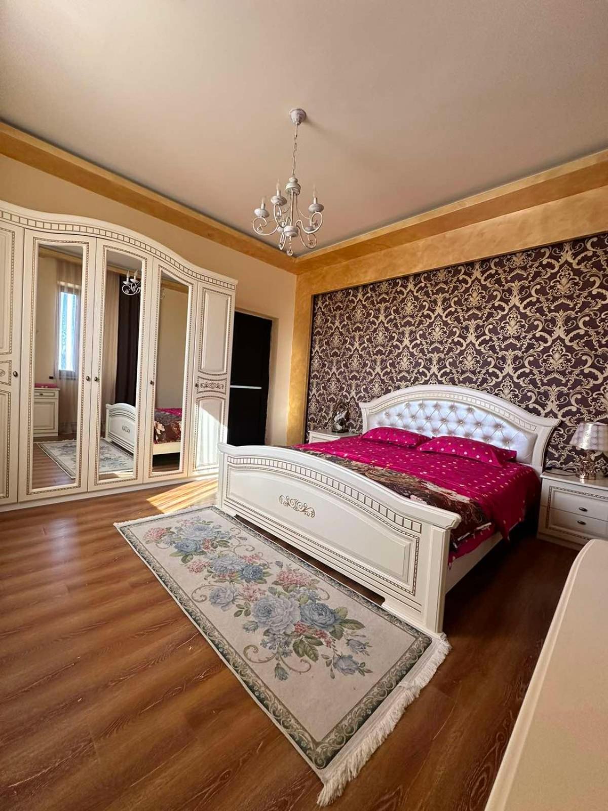 Abo Hotel Yerevan Ngoại thất bức ảnh