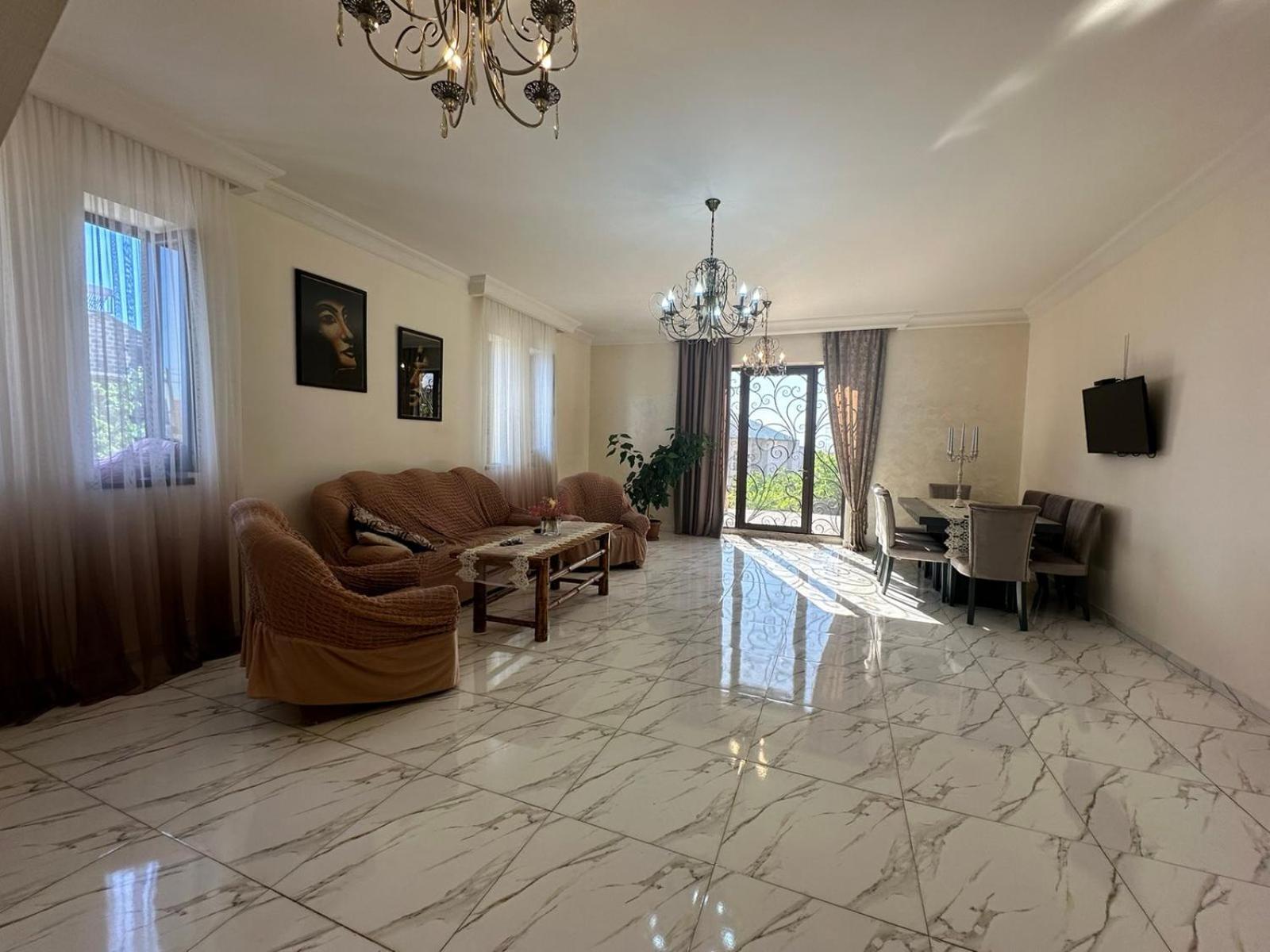 Abo Hotel Yerevan Ngoại thất bức ảnh